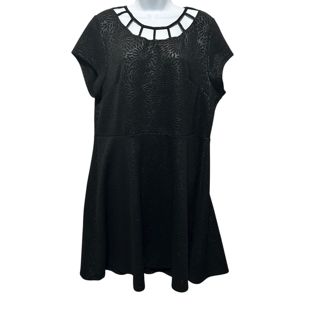 Y2K Wet Seal Plus Dress 2X‎ Black Babydoll Cage Neck Textured Floral Going Out